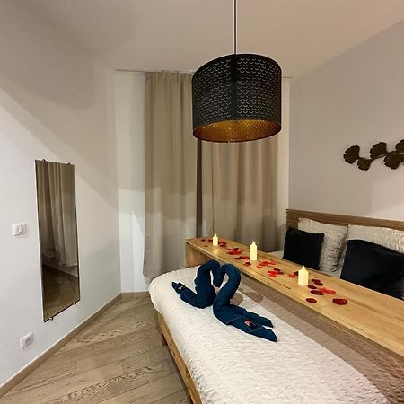 Mieuxqualhotel Jacuzzi Privatif La Parenthese Bordeaux Exteriör bild
