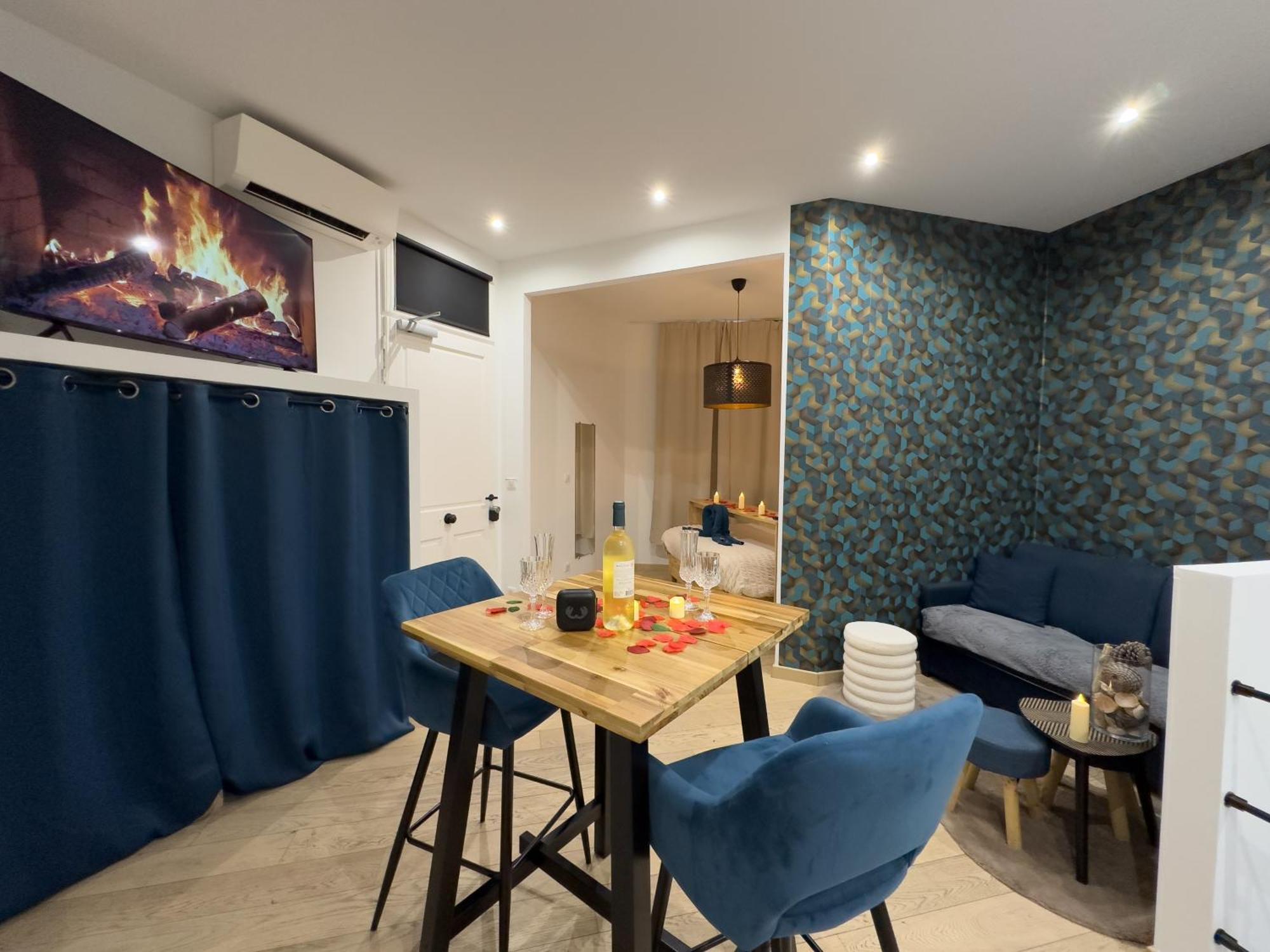 Mieuxqualhotel Jacuzzi Privatif La Parenthese Bordeaux Exteriör bild